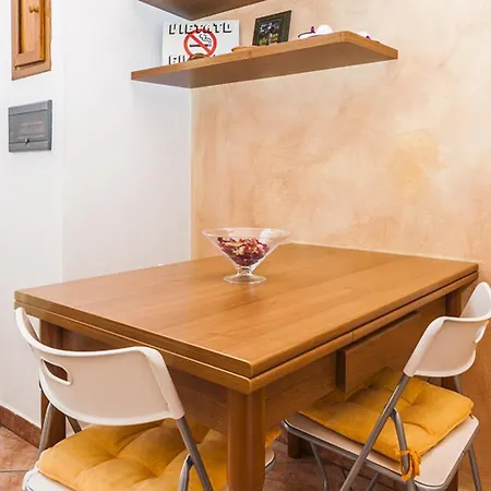 Apartment La Mole